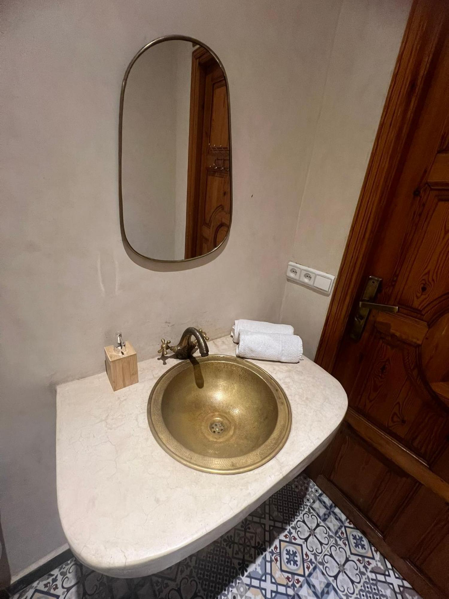 Riad Dar Lakbira Marrakesh Exteriör bild